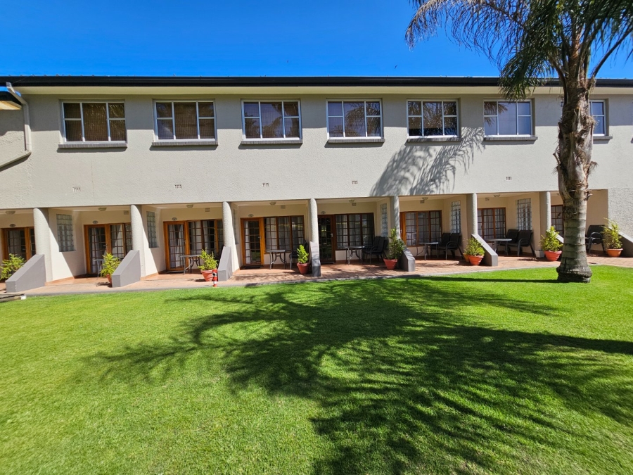 Commercial Property for Sale in Hartenbos Central Western Cape